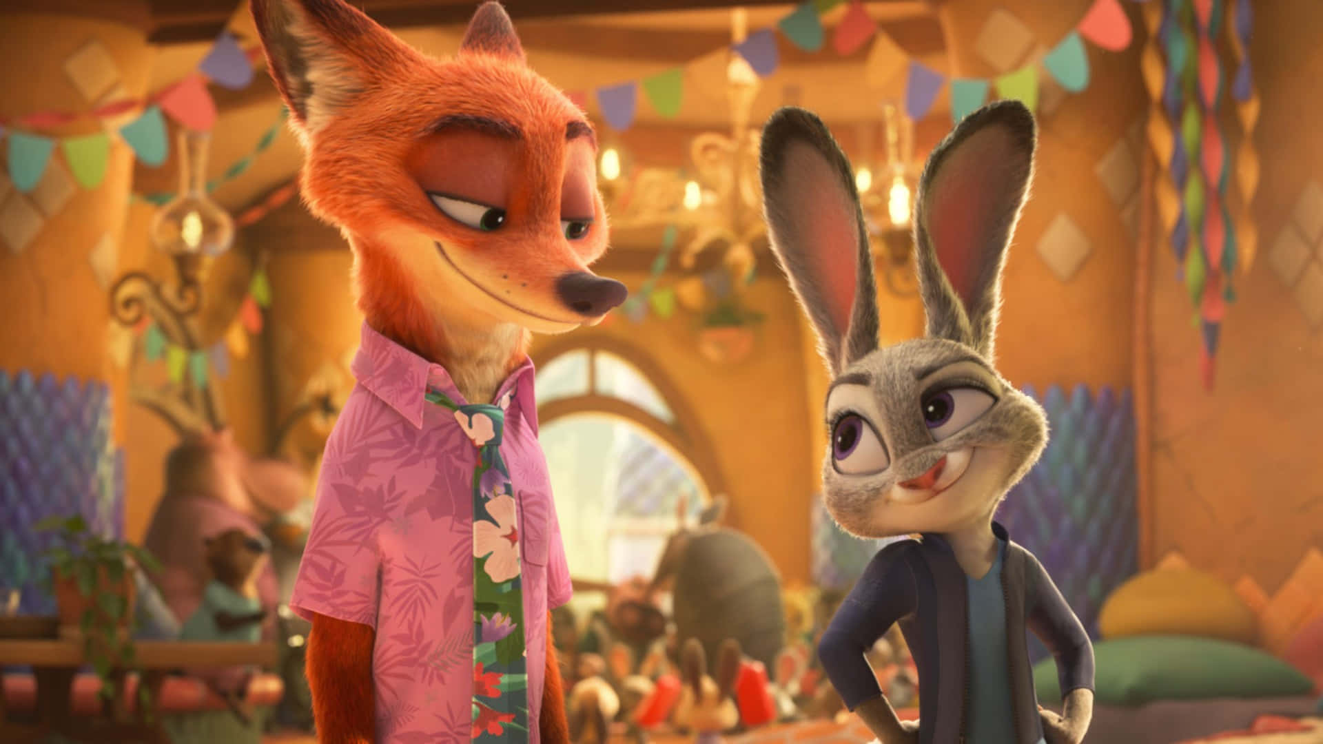 壁紙 — Nick Wilde 和 Judy Hopps 在一個溫暖照明、裝飾著彩色橫幅和柔和燈光的節日房間裡緊密地站在一起。