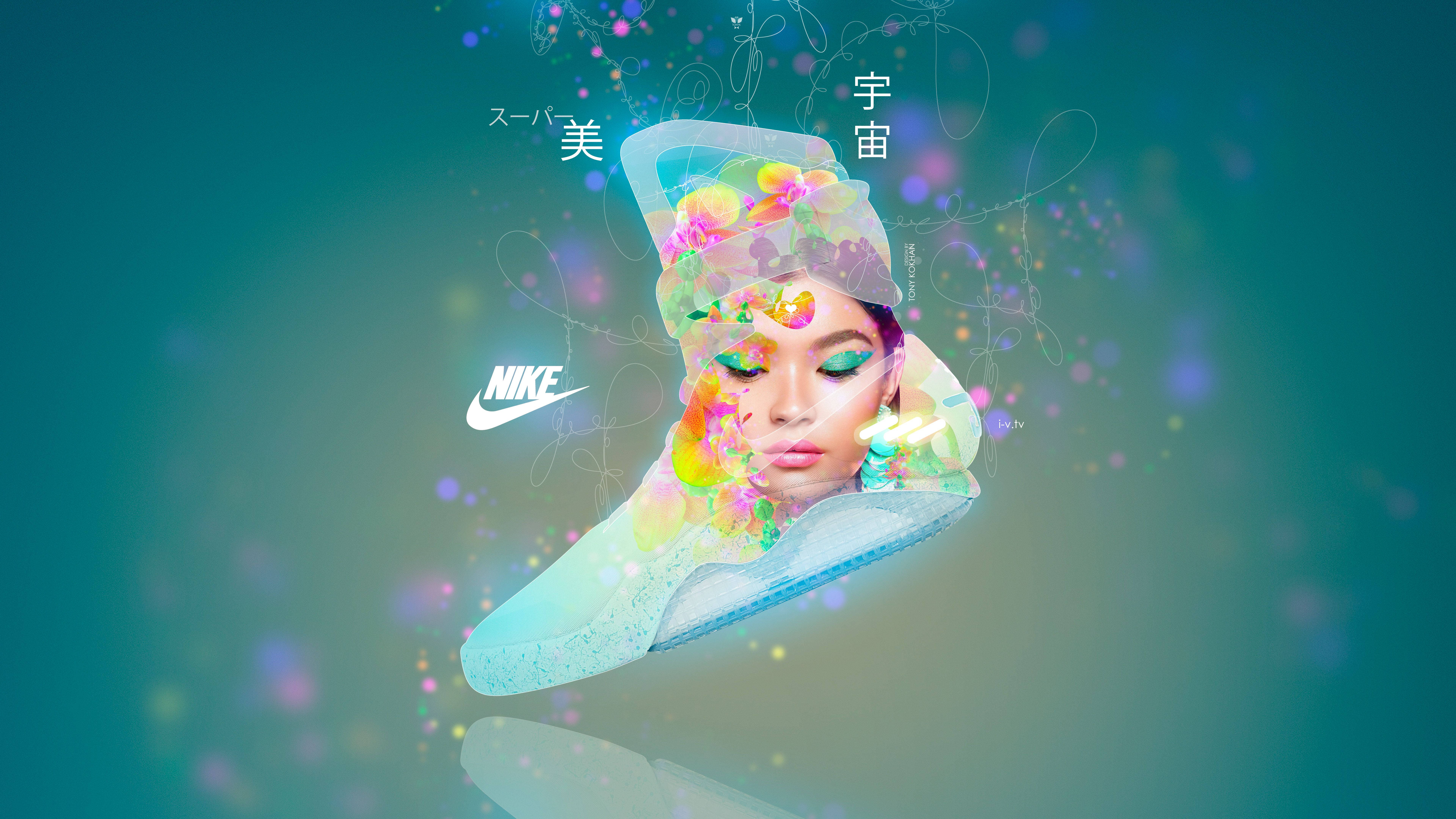 Nike Girl客製花卉圖案 壁紙 — 一幅超現實的數碼藝術肖像，描繪女性面孔從一雙Nike運動鞋中浮現，帶有色彩繽紛的花卉圖案和發光粒子，背景為青綠色漸變。