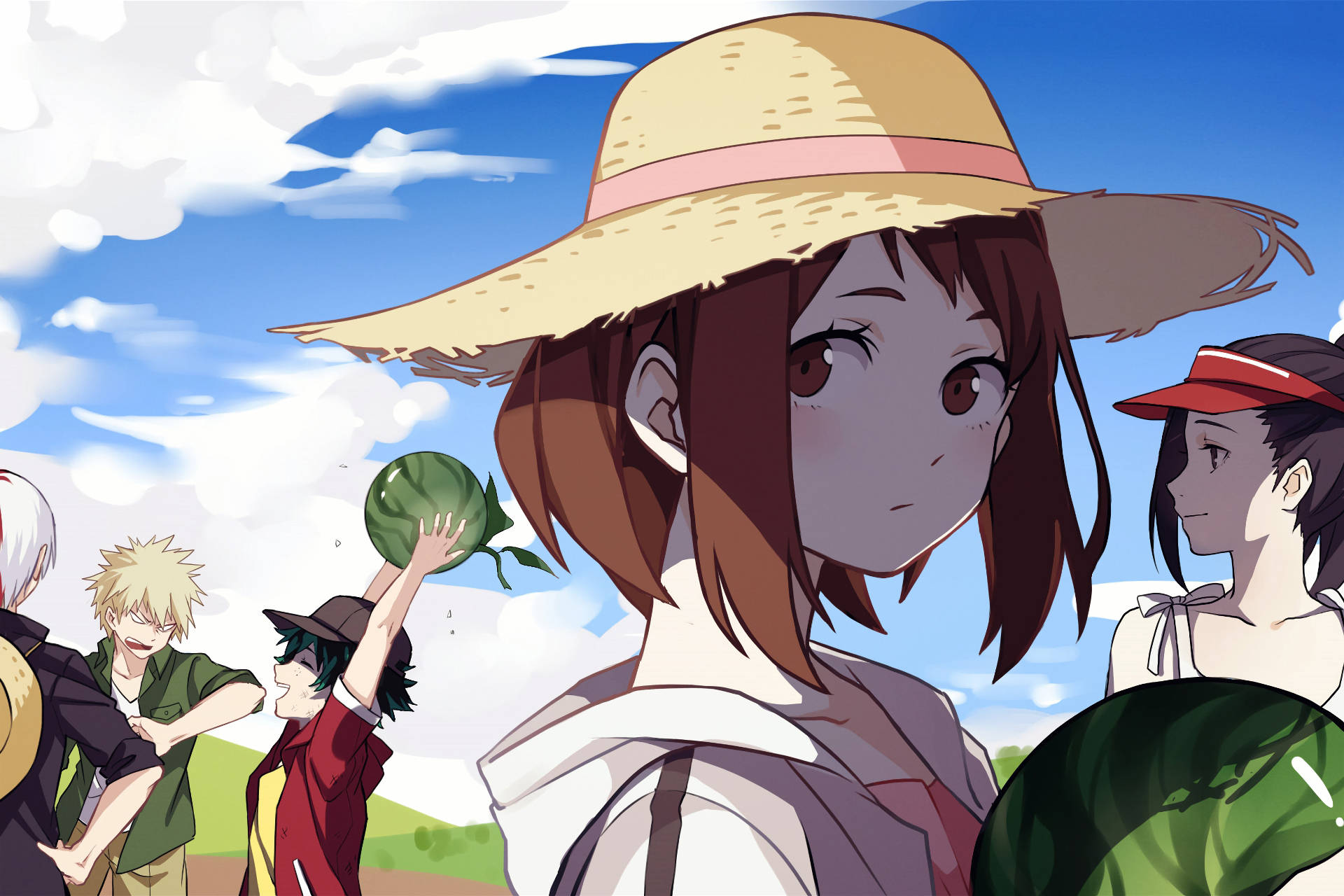 Ochaco Uraraka 夏日陽光壁紙 壁紙 — 動漫角色在陽光明媚的田野中抱著西瓜，背景是明亮的藍天和蓬鬆的白雲。