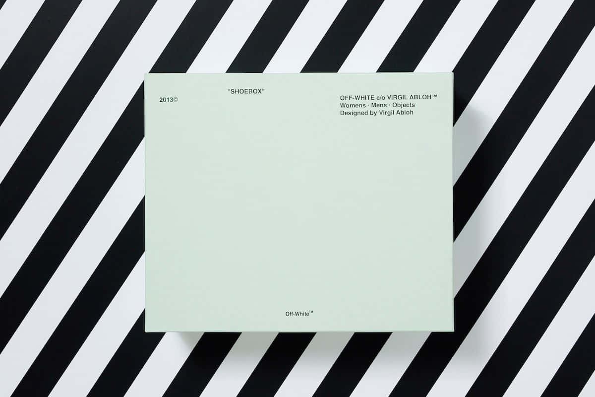Off White 標誌背景 壁紙