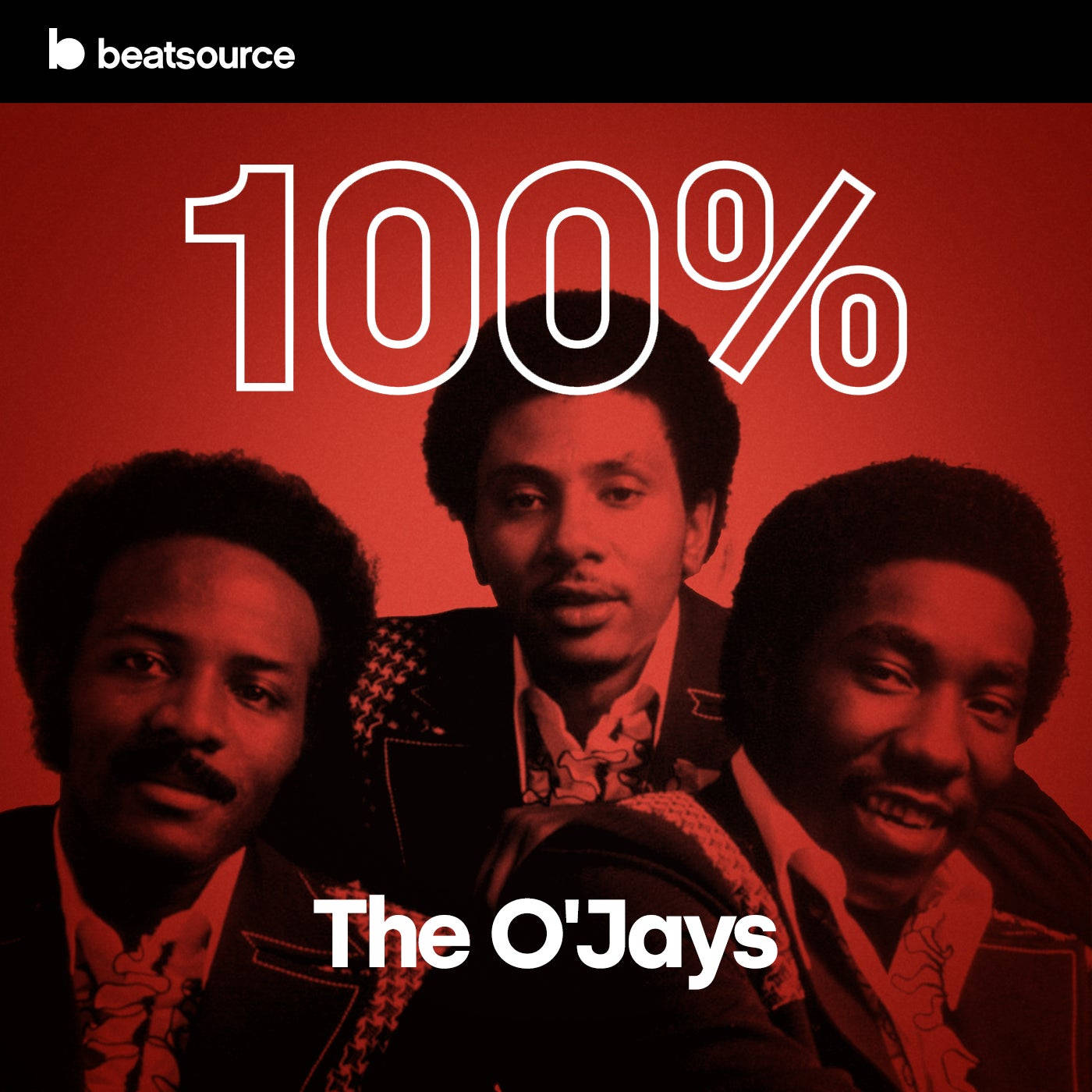 Ojays 紅色濾鏡封面海報 壁紙 — 三位身穿時尚西裝的男士在鮮紅色背景前自信擺姿勢，背景上有白色字體的「100%」和「The O'Jays」。
