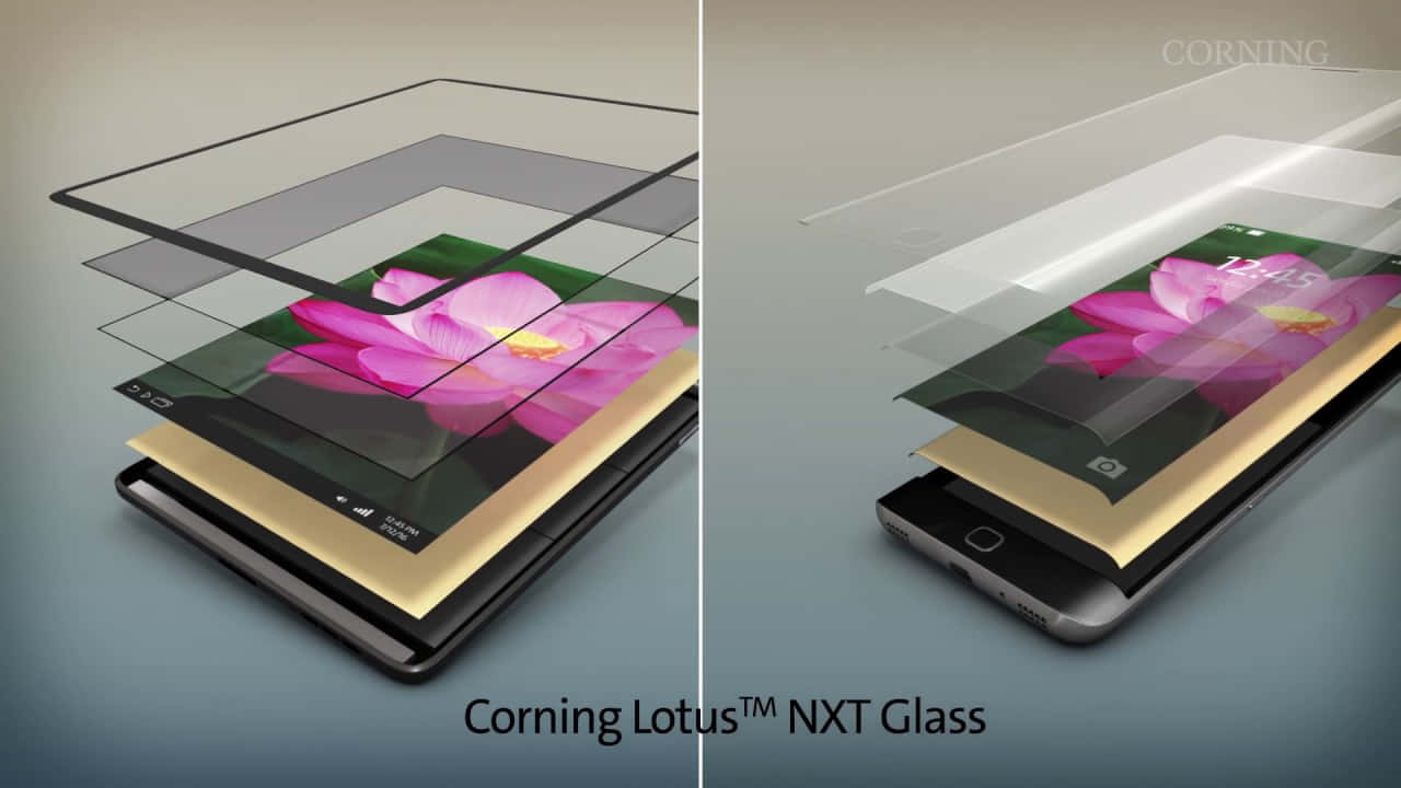 OLED 與 LCD 手機結構圖 壁紙 — 智能手機橫截面視圖，展示分層Corning Lotus NXT玻璃，屏幕上顯示粉紅色蓮花壁紙。