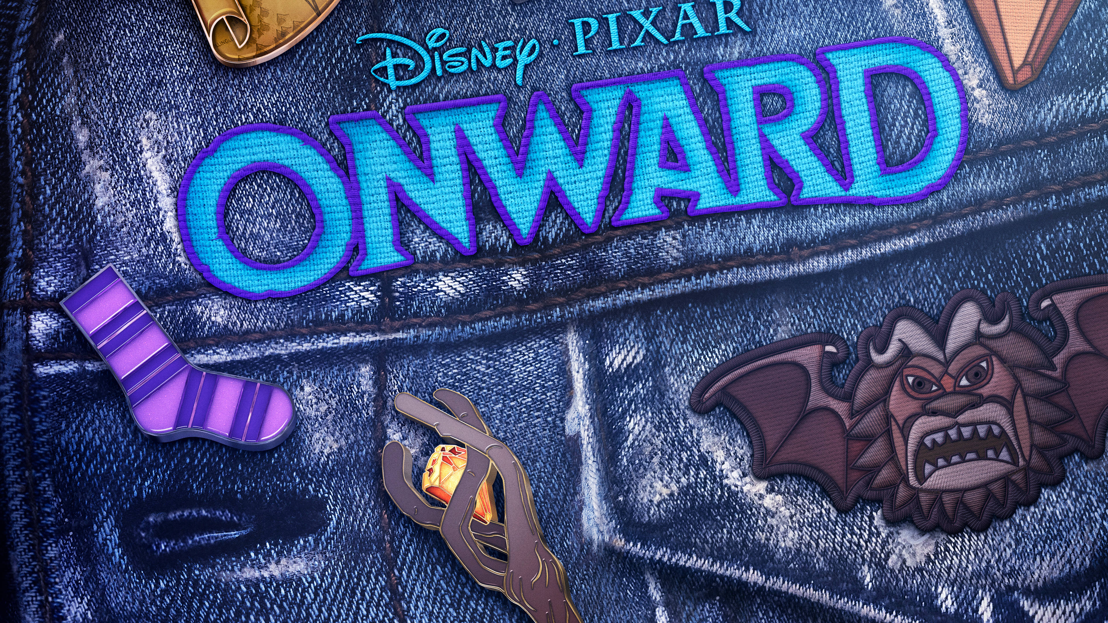 《Onward》電影標題縫製藝術 壁紙 — 迪士尼彼思《½的魔法》電影標題標誌縫在牛仔布上，並配有幻想別針，包括蝙蝠怪物襪子和魔法杖。