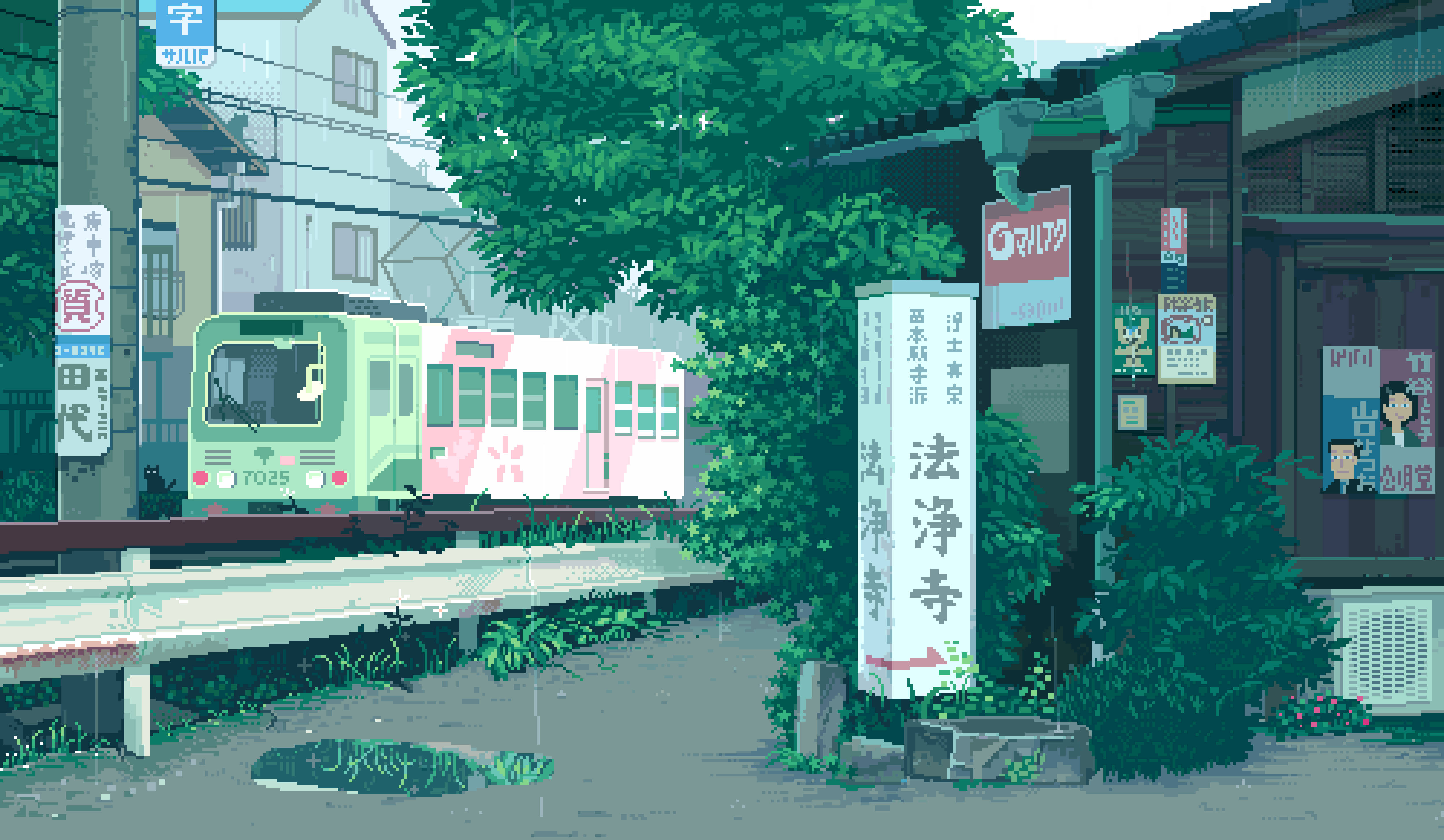 日本都市風可愛風格PC壁紙 壁紙 — 一列像素風格的火車在柔和日光下滑過一個綠意盎然的車站，車站有日文標誌和盛開的櫻花。