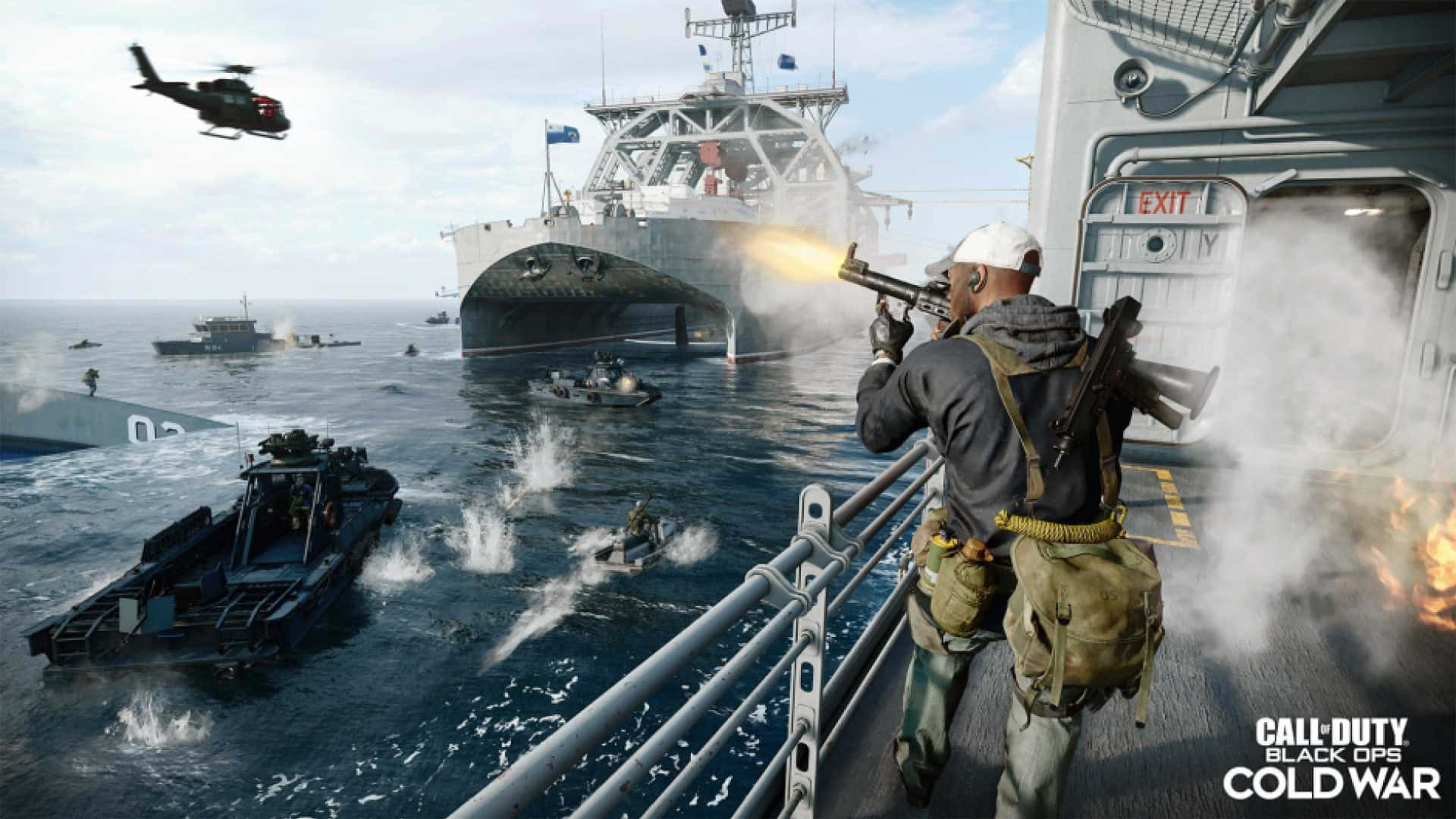 決勝時刻：黑色行動冷戰 - PC - 跨平台測試週二 壁紙 — 一名士兵在軍艦甲板上開火，直升機和快艇在混亂的海洋海軍交戰中戰鬥。
