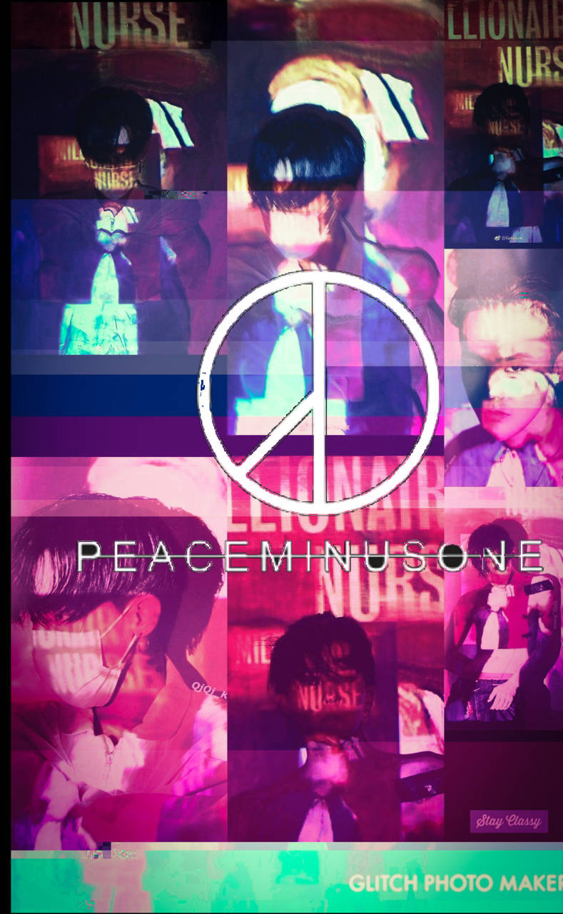 PEACEMINUSONE 數位故障影像 壁紙 — 一位穿著護士服裝的人的故障藝術拼貼，帶有和平符號疊加和鮮豔的紫色、粉紅色、藍綠色色彩變化。