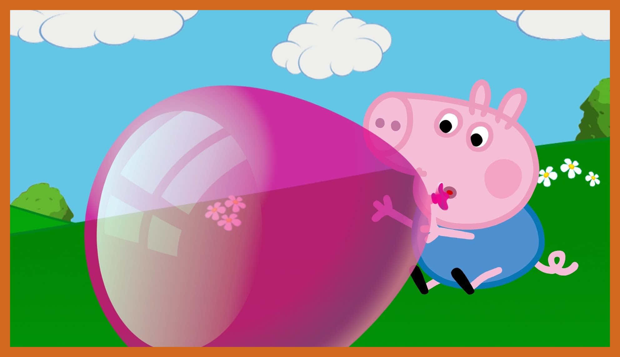 Peppa Pig 在陽光明媚的田野中吹出一個巨大的粉紅色泡泡。