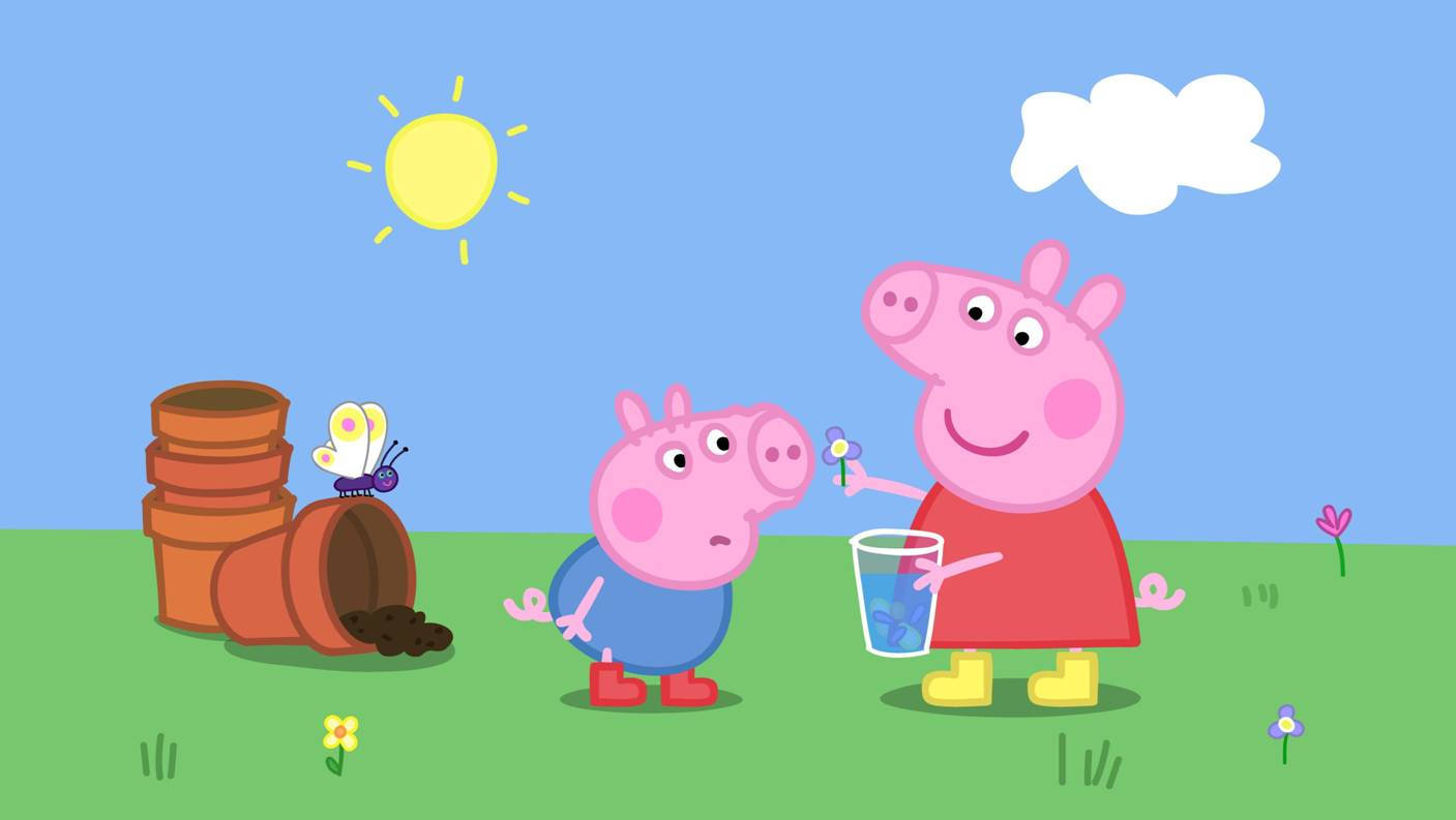 卡通 桌布 壁紙 — Peppa Pig 同佢細佬 George 喺陽光普照嘅日子喺戶外玩，附近有疊起嘅花盆同蝴蝶。