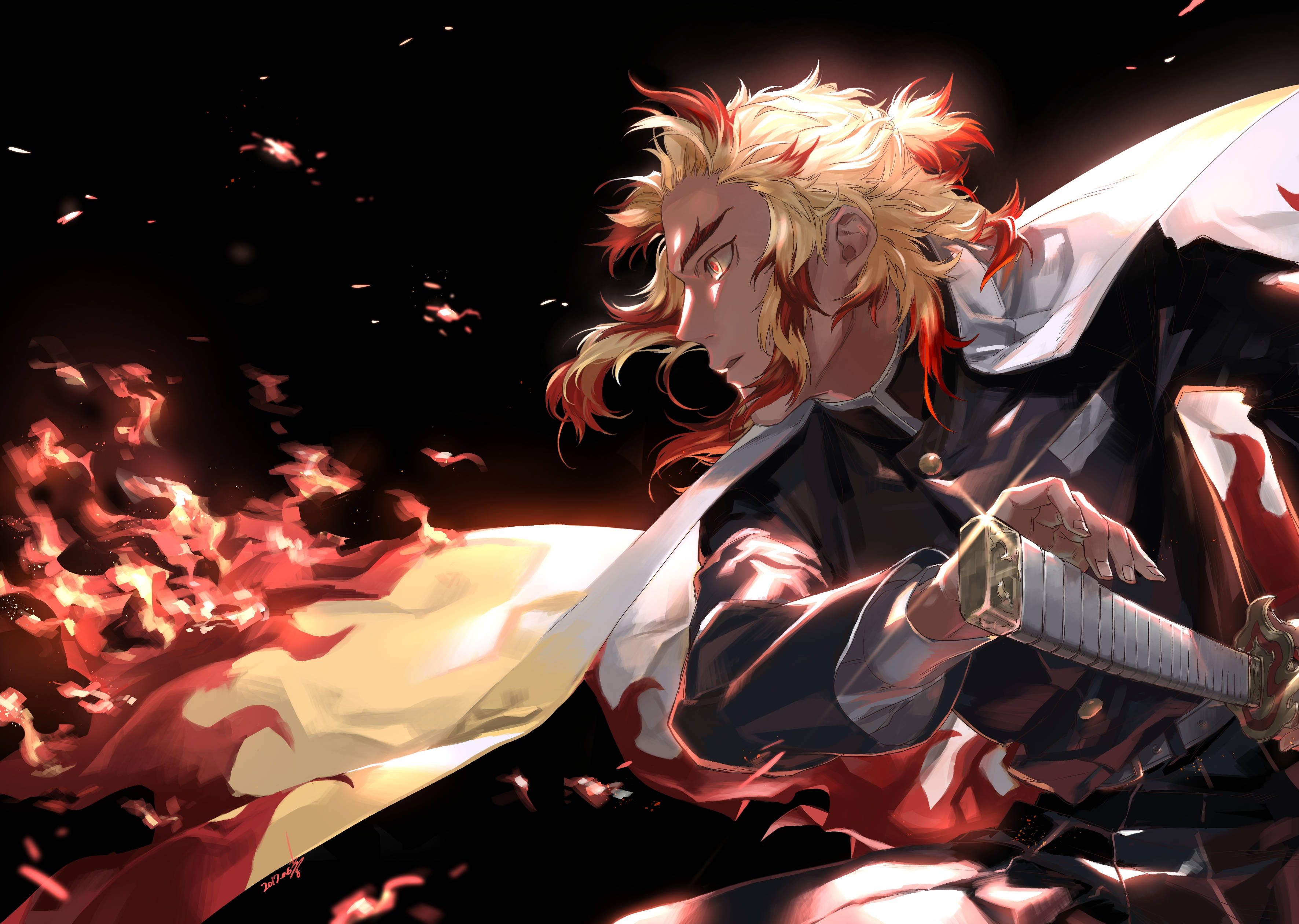 鬼滅之刃 火之神神樂 甚太 PFP 壁紙 — 一位火紅頭髮的動漫戰士，身穿飄逸的白色和紅色斗篷，在黑暗背景下揮舞著劍，周圍環繞著旋轉的火焰。
