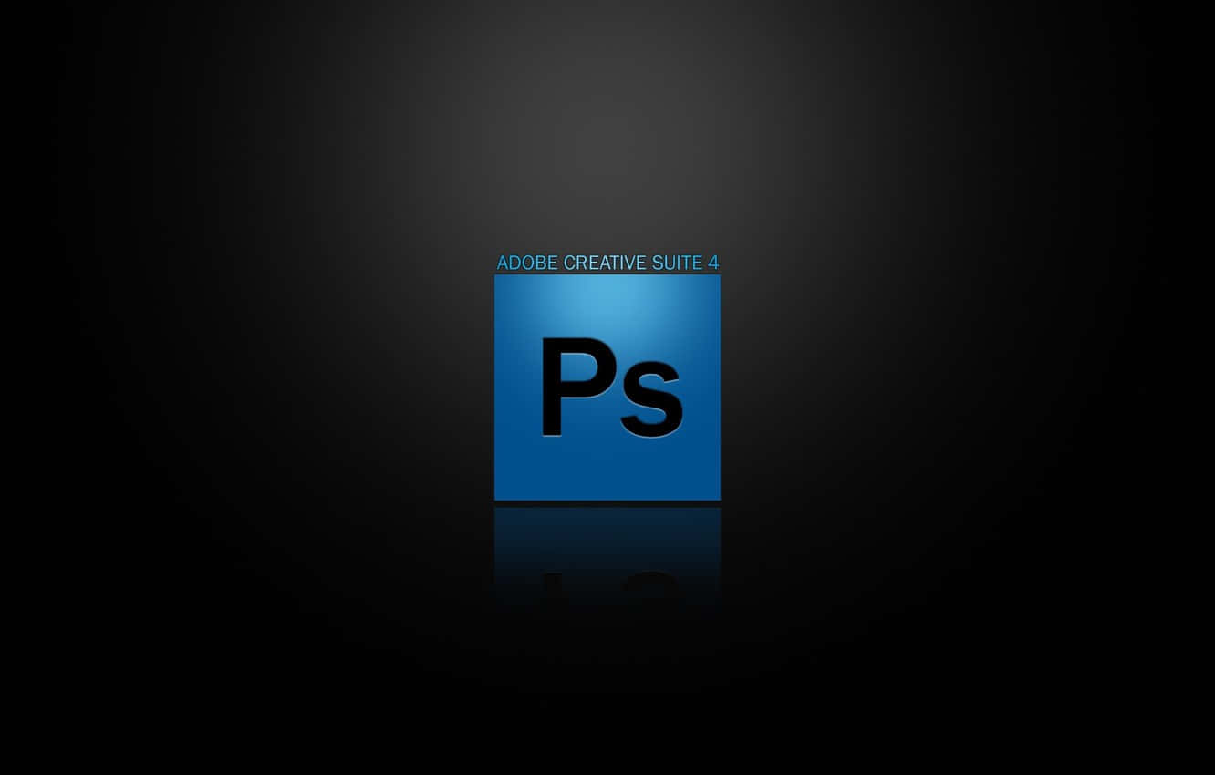 Photoshop Adobe Creative Suite 4 標誌 壁紙 — Adobe Creative Suite 4 標誌，藍色正方形和黑色 Ps 字母居中於深色漸變背景上，帶有反射效果。