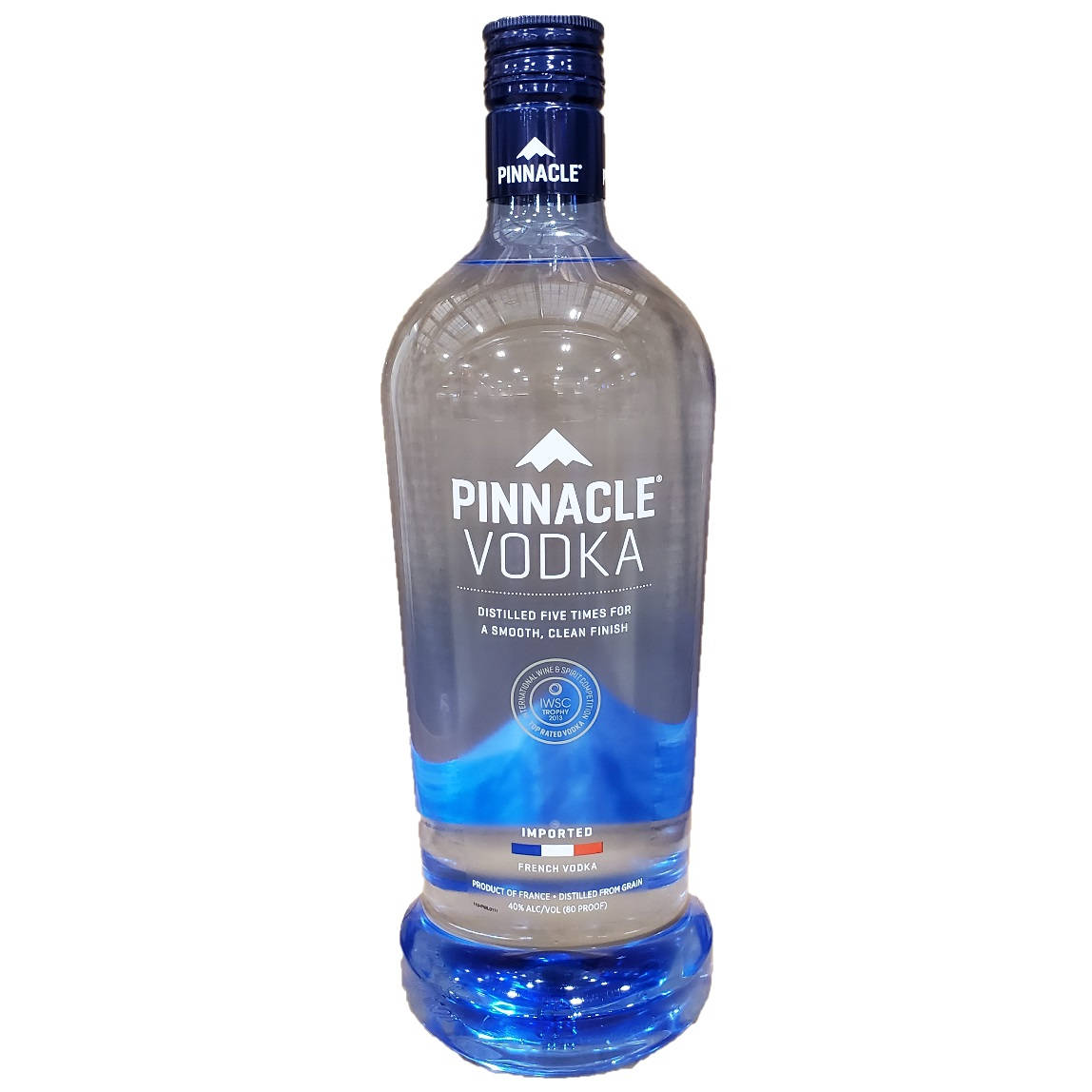 Pinnacle原味伏特加 壁紙 — 一個透明玻璃瓶的Pinnacle Vodka，帶有藍色點綴和山脈標誌，立在白色背景前。