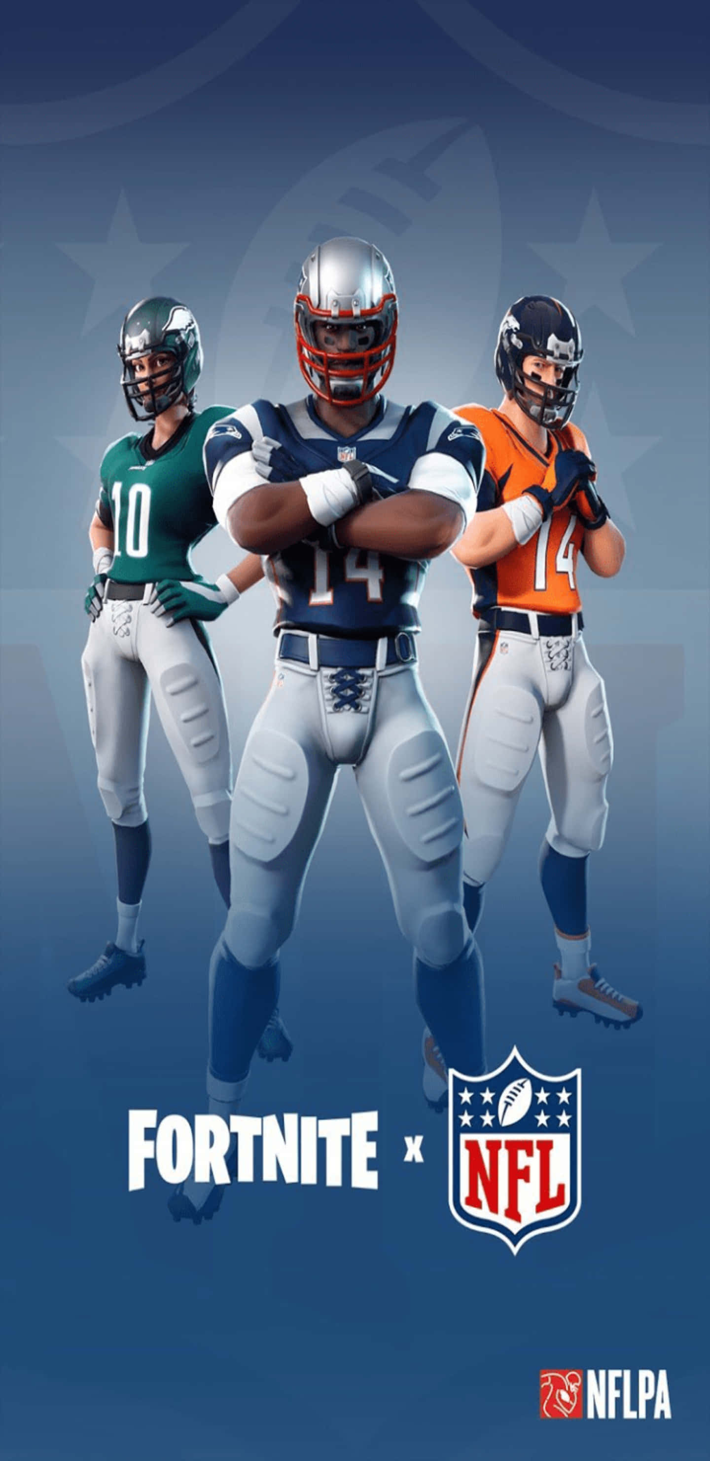 Pixel 3XL NFL 運動裝備 Fortnite 競技場背景 壁紙 — 三個Fortnite NFL球員造型全副武裝，自信地站在帶有球隊標誌的藍色漸變背景前。