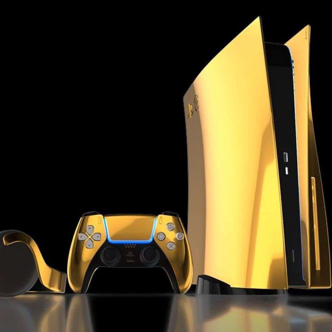 金色PlayStation 5主機和控制器在反射表面上，黑色背景。