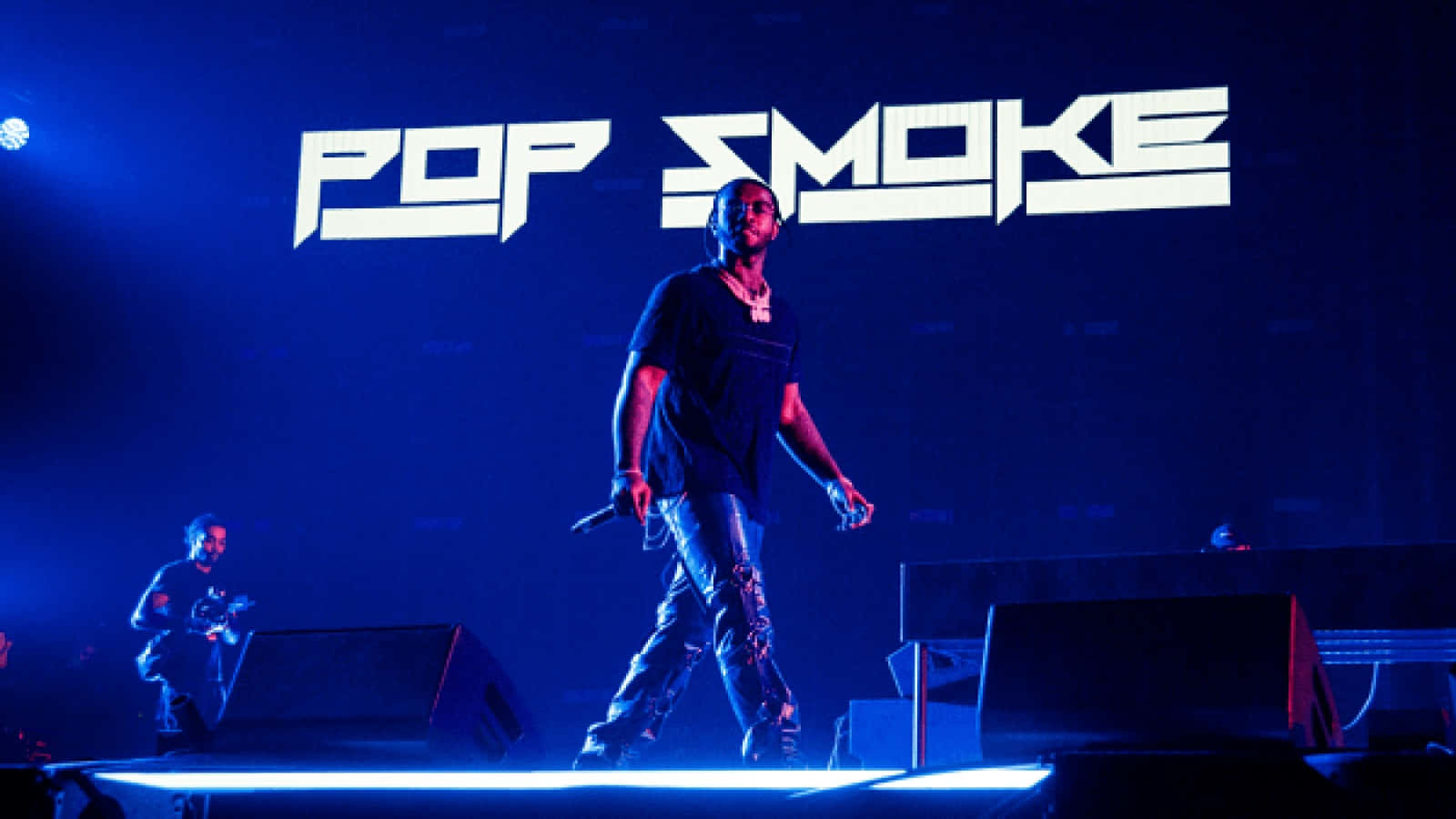 Pop Smoke 背景