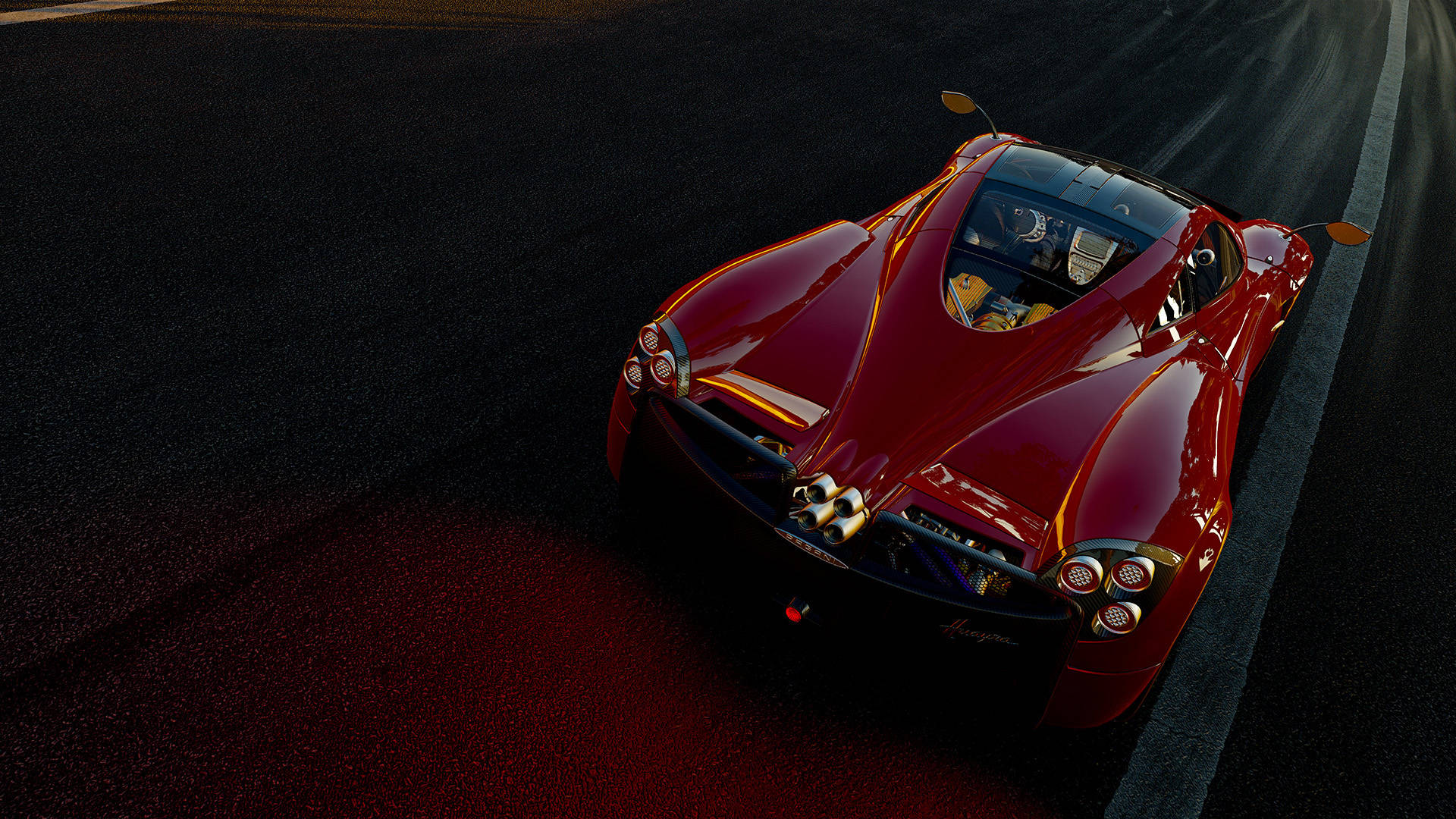 Project Cars 4K 霓虹紅帕加尼 壁紙 — 一輛光澤的紅色帕加尼Zonda跑車在戲劇性燈光下沿著黑暗的瀝青賽道飛馳。