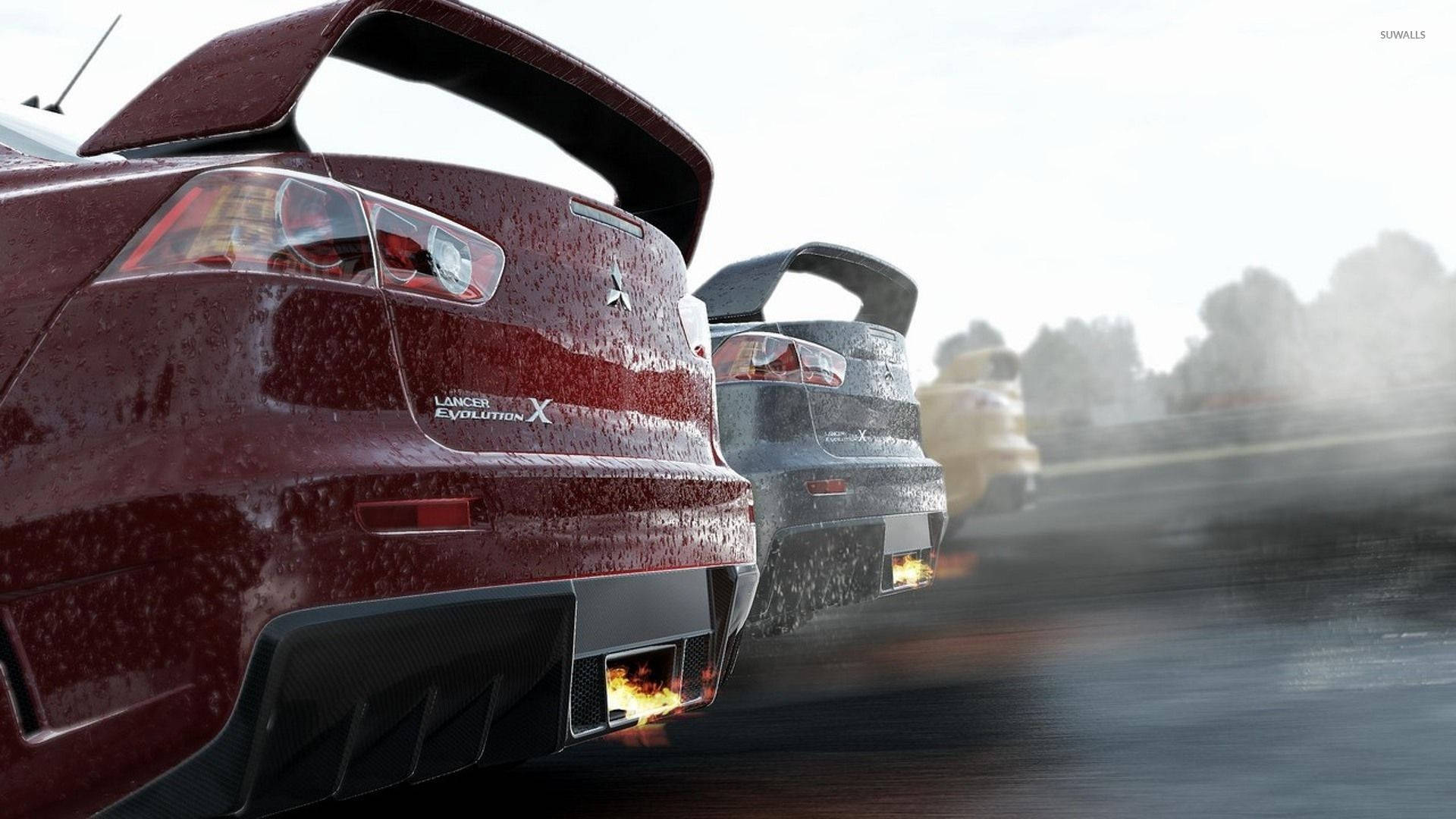 Project Cars 4K 三菱 Lancer Evo 壁紙 — 兩輛濕透的紅色和灰色跑車在雨水濕滑的賽道上競速，排氣管噴出火焰。