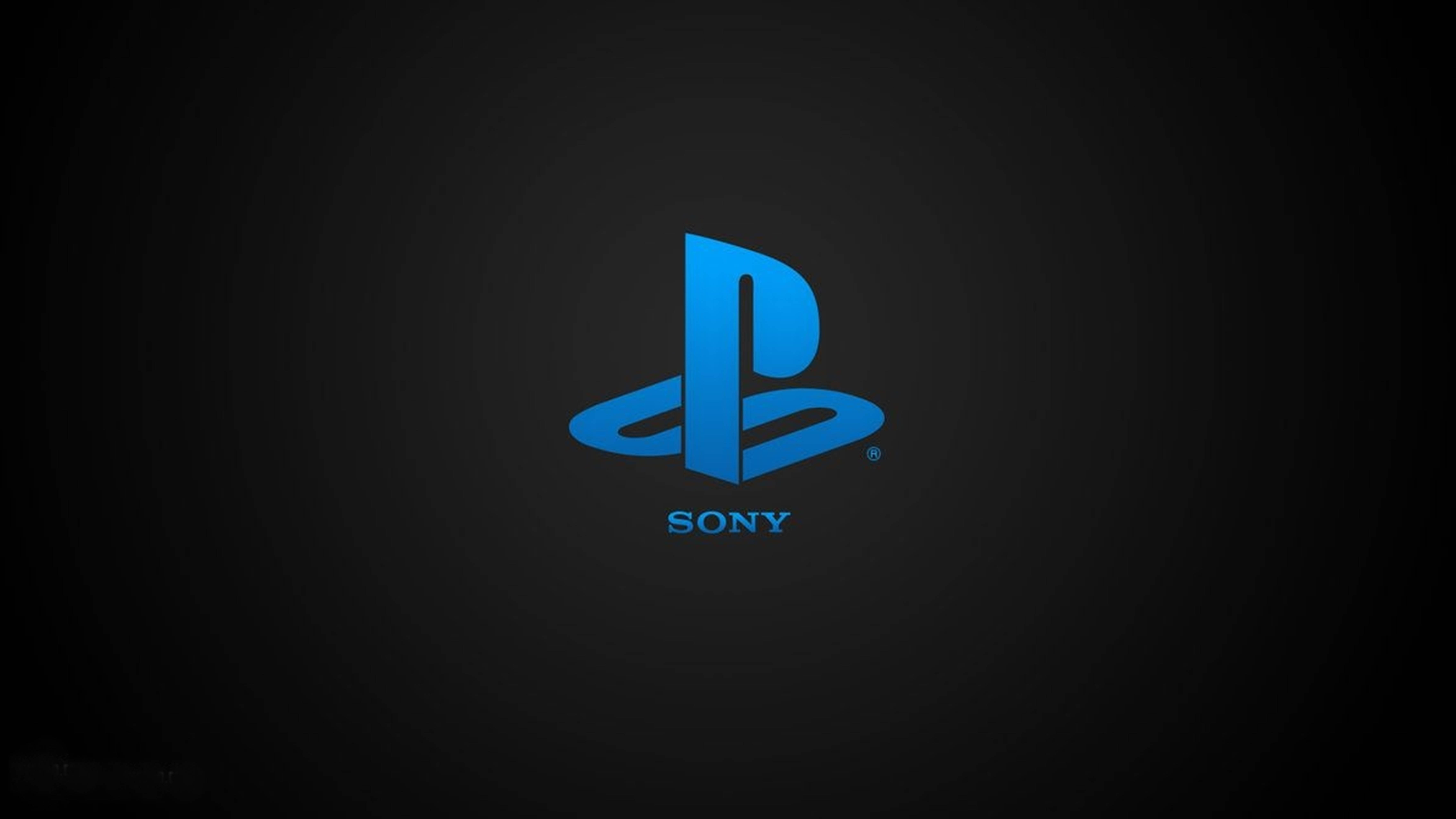 藍色PS4標誌黑色背景4K壁紙 壁紙 — 一個發光的藍色PlayStation標誌，居中在深色漸變背景上，下方有「SONY」文字。
