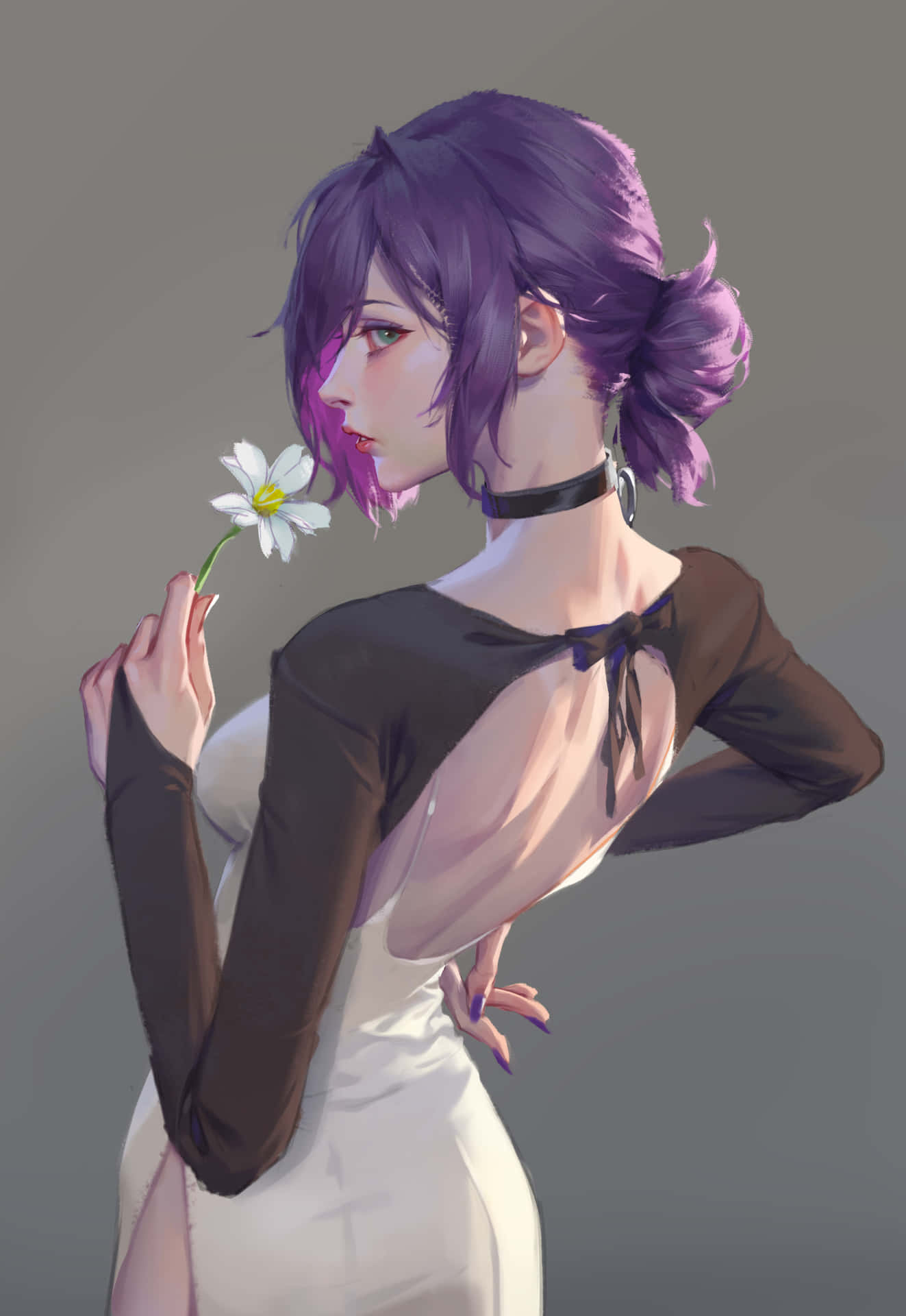  壁紙 — 一位紫髮動漫女孩穿著白色連衣裙，手持雛菊，在灰色背景前回頭看。