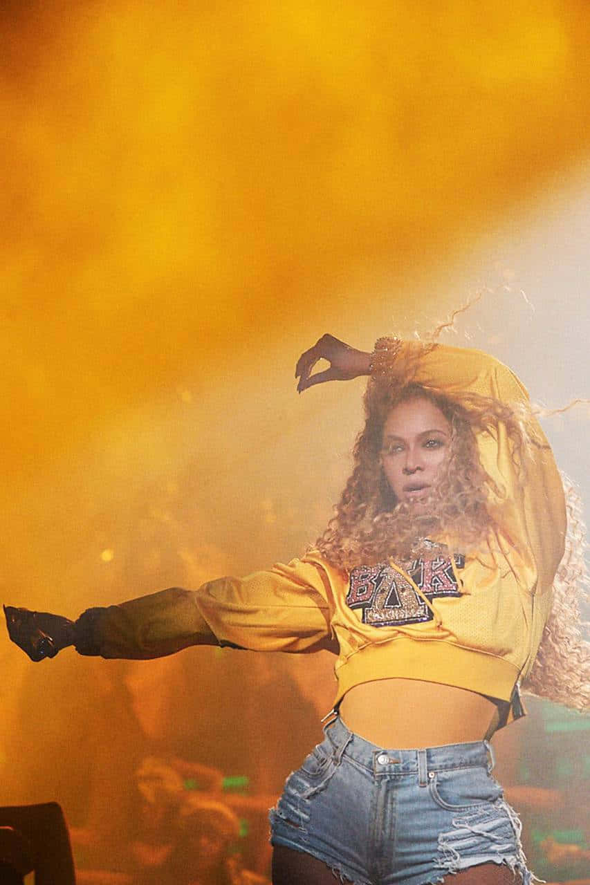 「Queen Bee - Beyoncé」 壁紙