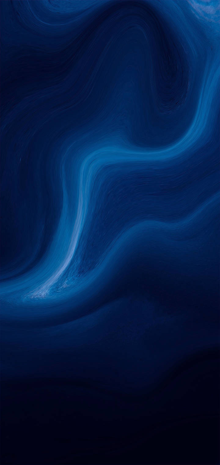 Realme 色彩光暈 壁紙 — 深藍色抽象漩渦像液體夜空般流動，帶有發光高光。
