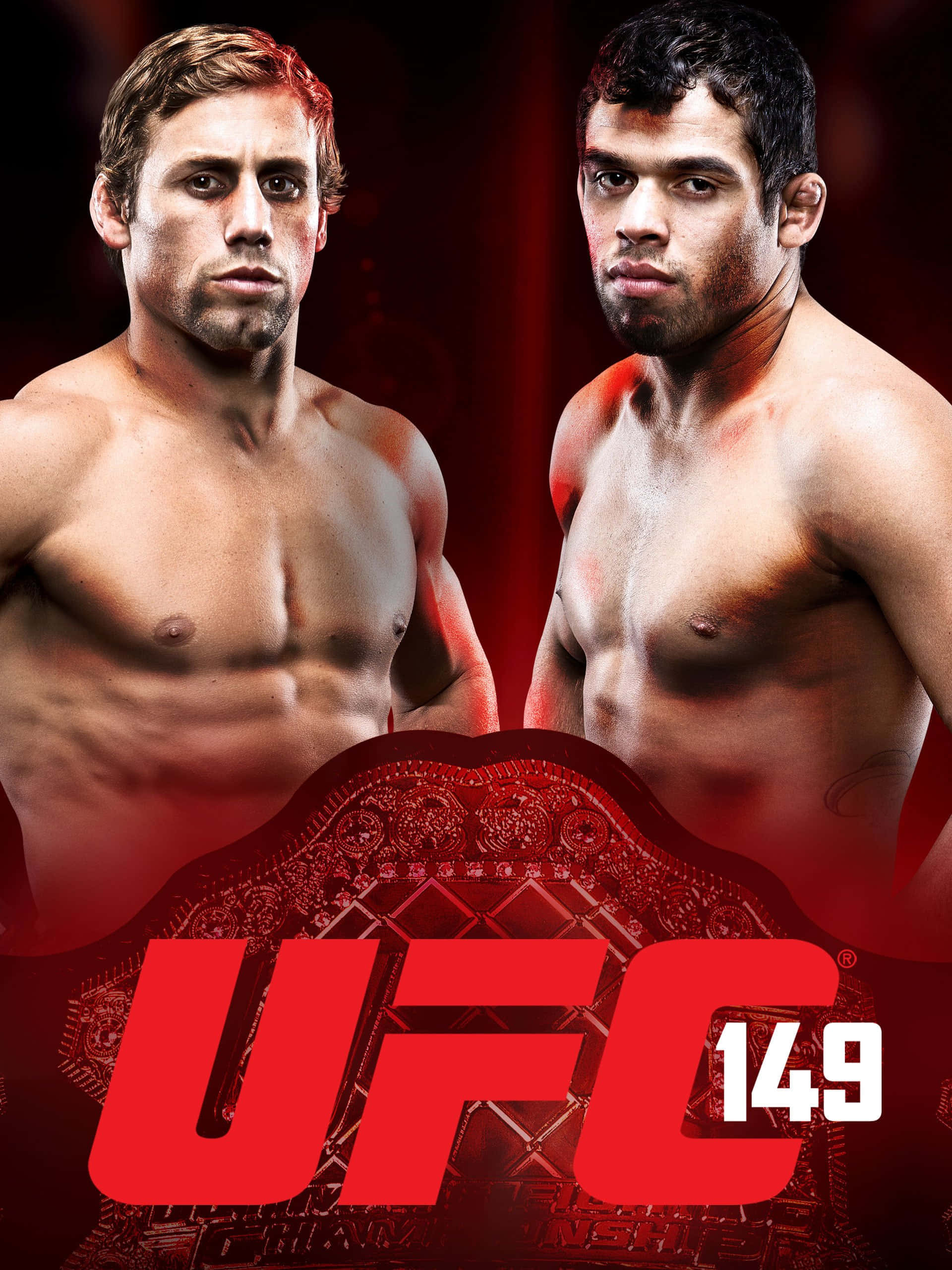 Renan Barão與Urijah Faber於UFC 149官方海報對峙 壁紙 — 兩名肌肉發達的UFC拳手在深紅色背景前凝視，下方有冠軍腰帶和活動標誌。
