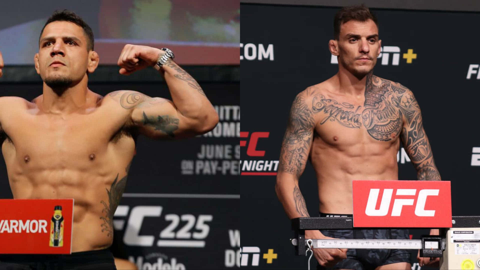 兩名有紋身的赤裸上身男性UFC拳手在稱重活動中擺姿勢。