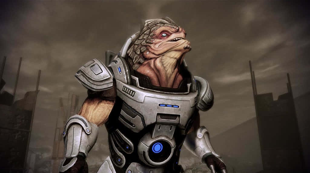 Mass Effect Grunt 桌布 壁紙 — 一個身穿未來裝甲的爬蟲類外星戰士，在陰暗破敗的城市景觀中挑釁地站立。