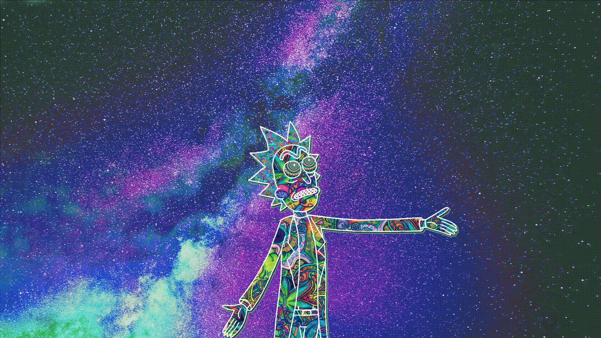 瑞克·桑切斯穿著彩色圖案西裝，站在星光宇宙背景前。