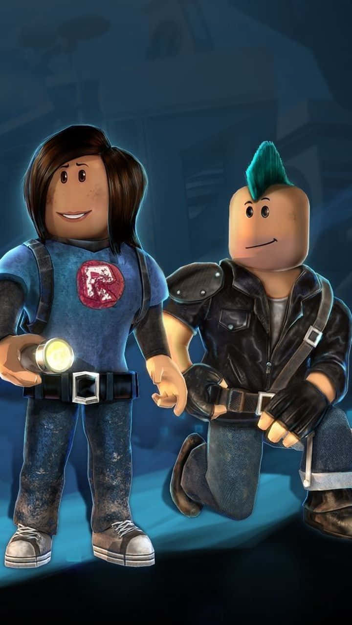 兩個方塊狀的 Roblox 角色在黑暗的小巷中手牽手，拿著手電筒。