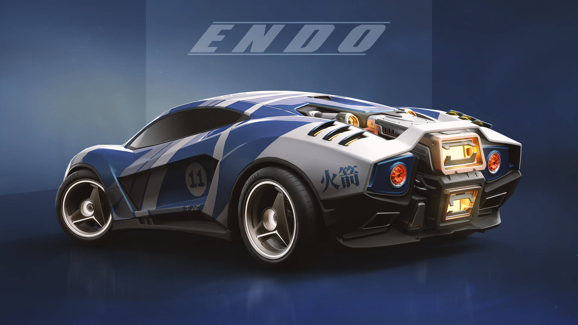 Rocket League Endo車 1920x1080 壁紙 — 一款時尚的未來主義賽車，帶有藍白條紋和發光的橙色車頭燈，在深藍色工作室背景中展示。