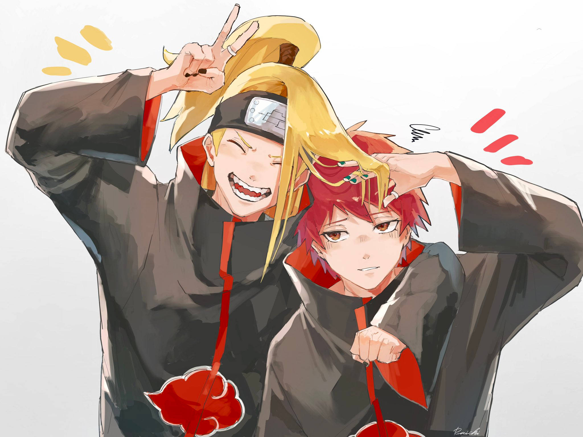 Sasori 與 Deidara 壁紙 — 兩個穿著曉組織斗篷的動漫角色擺出俏皮的姿勢，一個笑著比出和平手勢，另一個看起來很惱火。
