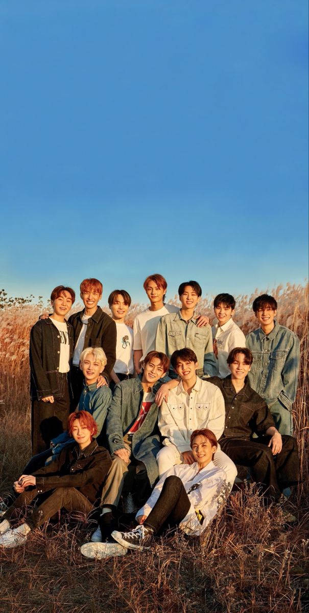 SEVENTEEN Harper's Bazaar 封面壁紙