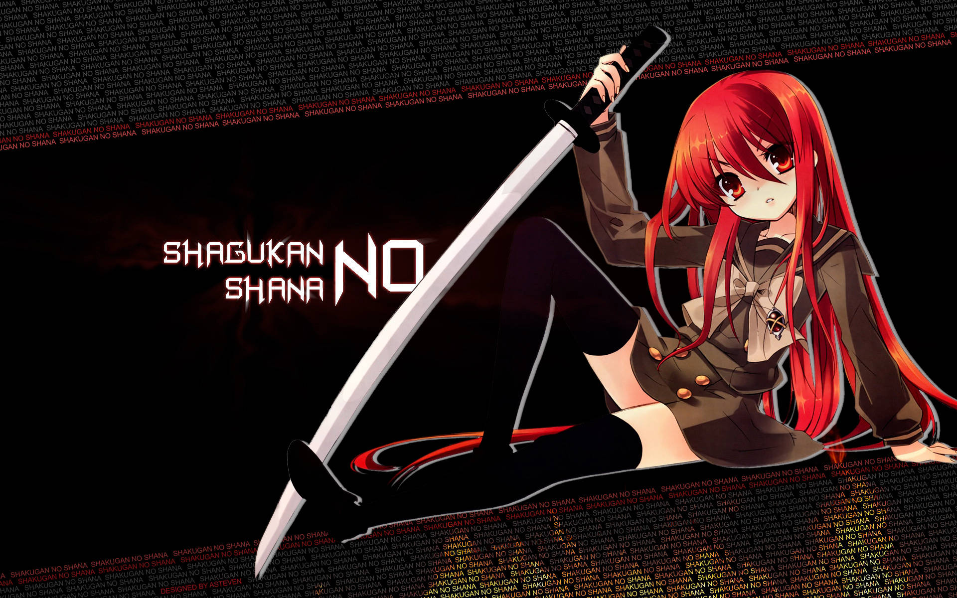 Shana 持劍動漫電腦壁紙 壁紙 — 動漫女孩，一頭火紅的頭髮，在充滿重複文字的黑暗背景前揮舞著一把大劍。