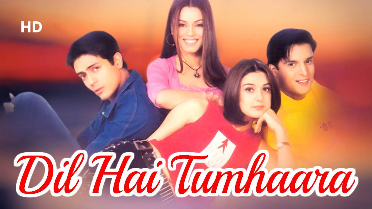 四位寶萊塢演員在日落背景下微笑，電影標題為 Dil Hai Tumhaara。