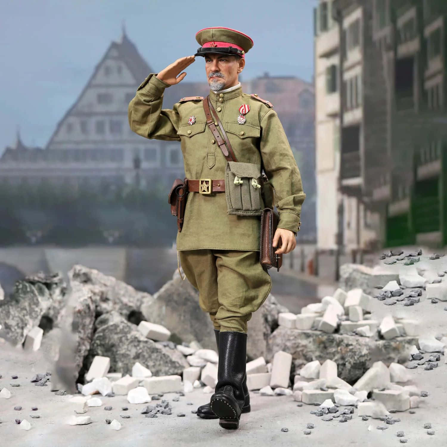  壁紙 — 一名身穿橄欖色軍裝的士兵在瓦礫中敬禮，背景是朦朧的歷史建築。