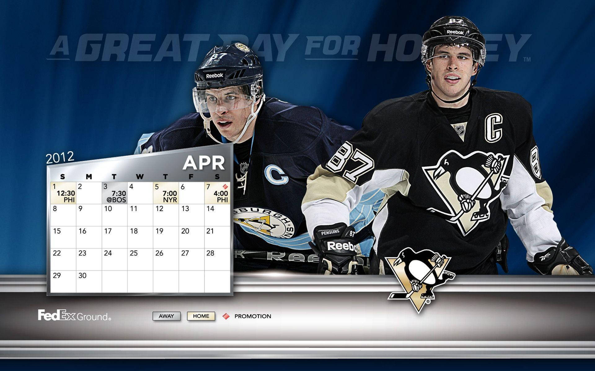 Sidney Crosby 冰球比賽夢幻影像：旁有日曆 壁紙 — 兩名身穿黑色球衣的曲棍球運動員在藍色漸變背景前，於2012年4月賽程圖形後方擺姿勢。