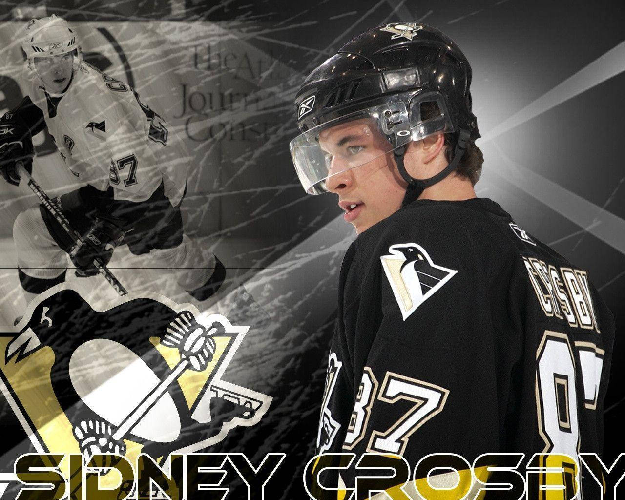 Sidney Crosby 霸氣側影：冰球運動員海報 壁紙 — 穿著印有企鵝標誌黑色球衣的冰球運動員 Sidney Crosby 向前凝視，鬼影般的動作鏡頭和球隊徽章疊加在動態冰場背景上。