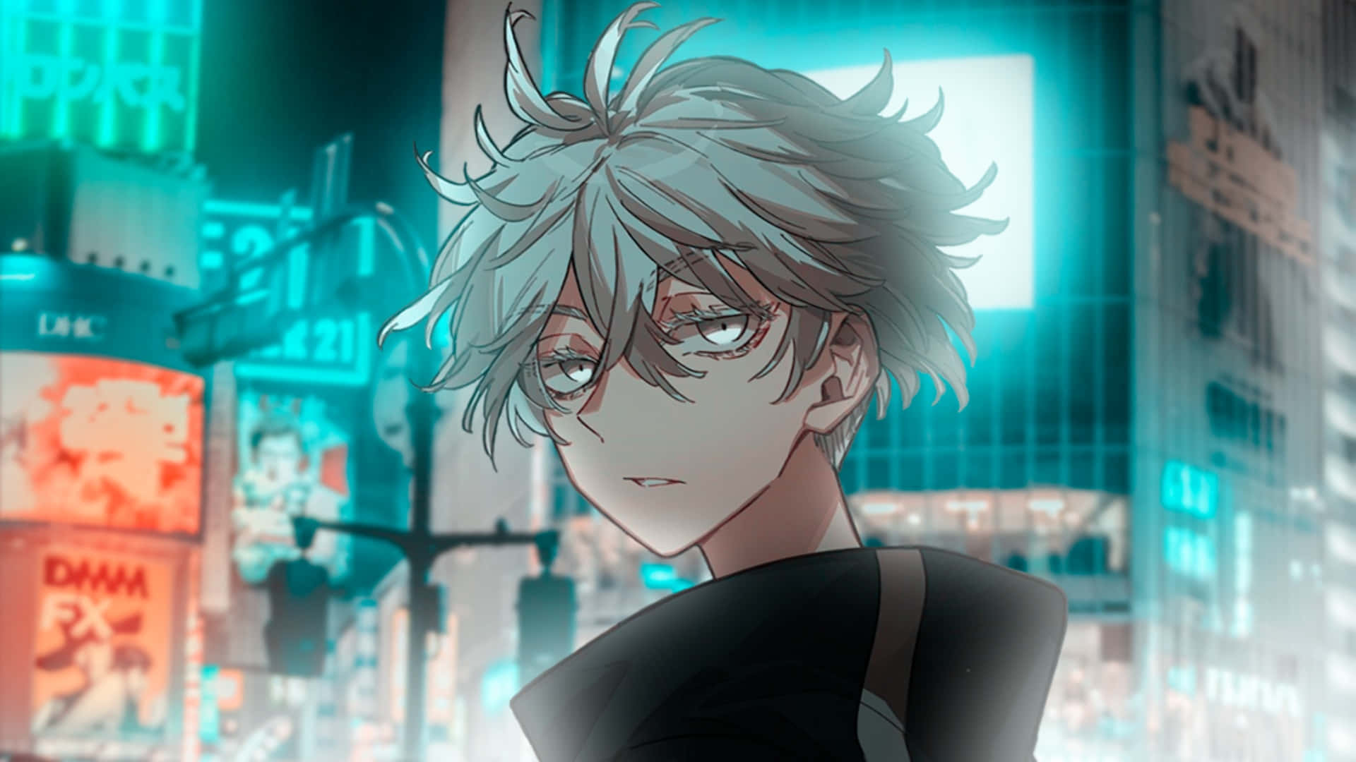  壁紙 — 一個銀髮紅眼的動漫男孩在夜晚閃爍的霓虹城市背景下回頭看。