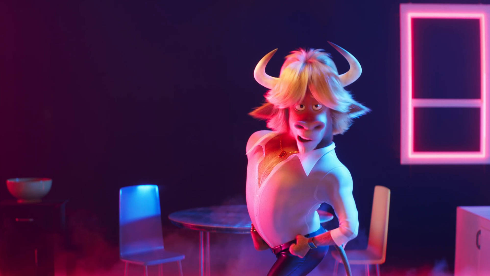 《Sing 2》魅力達利烏斯 壁紙 — 一頭風格化的動畫公牛，金髮和角，在粉紅色和藍色燈光的霓虹燈房間中擺姿勢。