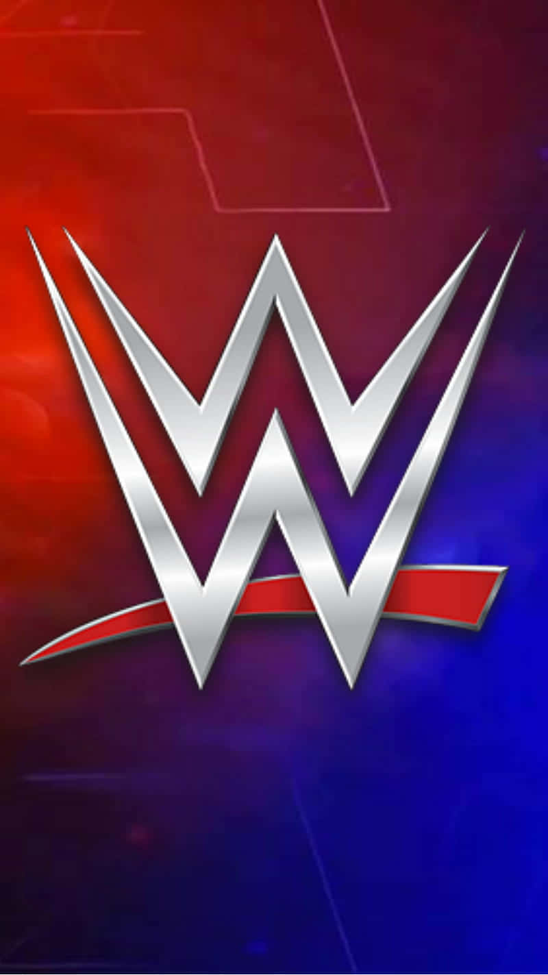 WWE標誌銀色和紅色在漸變紅藍背景上