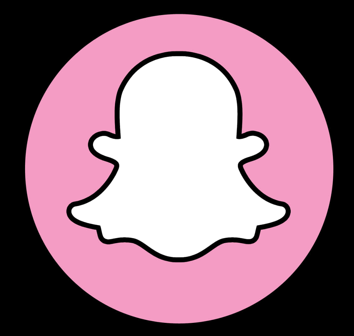 Snapchat幽靈標誌 壁紙 — 一個白色鬼魂圖示，帶有黑色輪廓，置於黑色背景上的粉紅色圓圈中央。