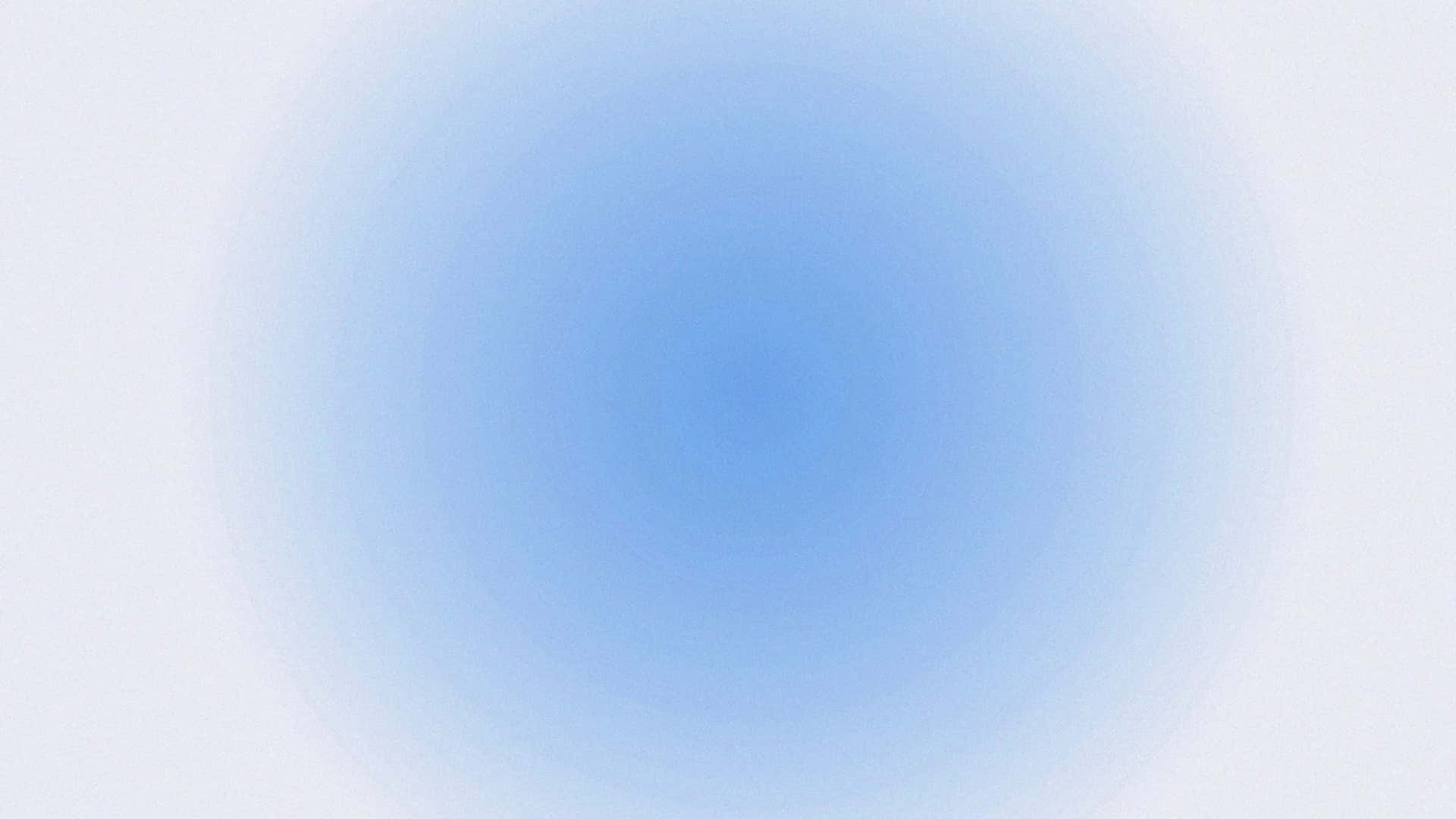  壁紙 — 柔和嘅淺藍色漸變從中心點向外擴散，背景係淡白色。
