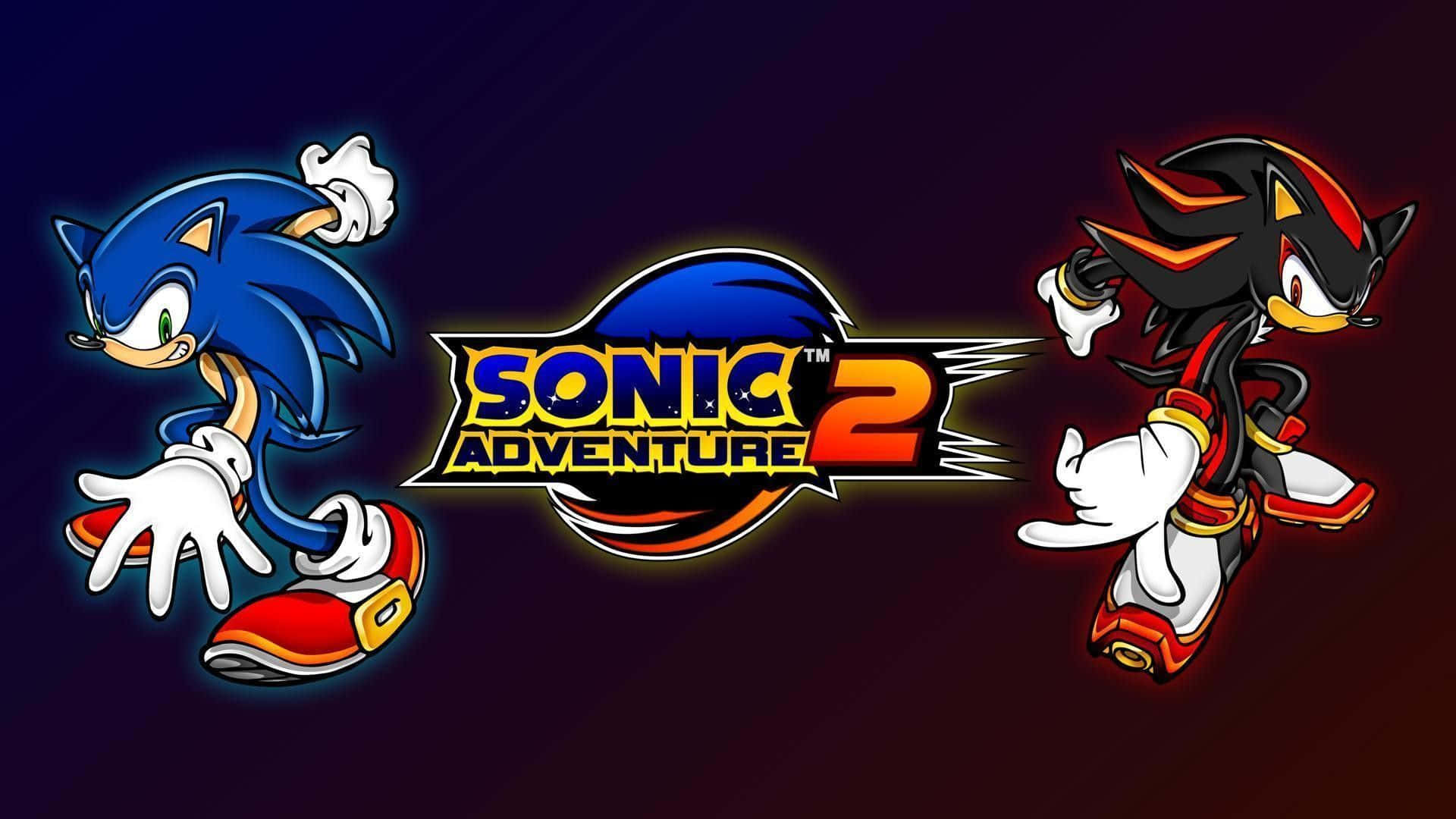 Sonic 2 HD 與Shadow The Hedgehog同框 壁紙 — Sonic 和 Shadow the Hedgehog 在深色漸變背景前，於 Sonic Adventure 2 標誌旁動態奔馳。
