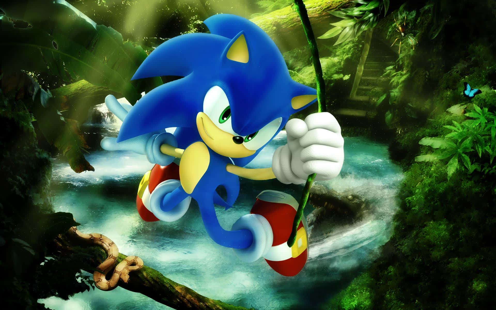 Sonic And The Secret Rings 桌布 壁紙 — Sonic the Hedgehog 喺茂密嘅叢林入面，喺一條湍急嘅河上面搖盪，周圍有充滿活力嘅綠色樹葉同埋一隻蝴蝶喺附近飛舞。