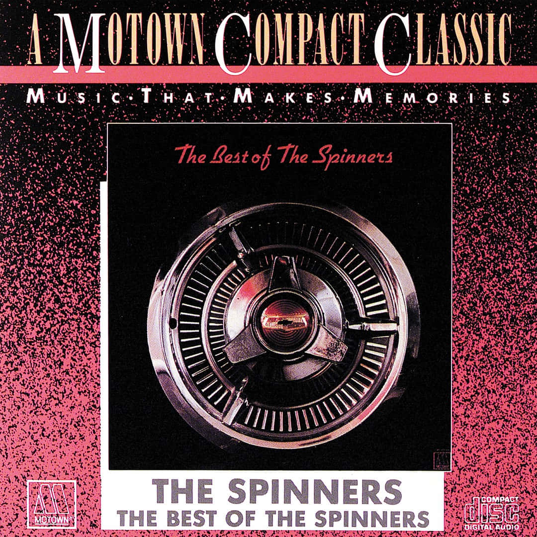 Spinners 數位音訊碟 壁紙 — 復古摩城唱片封面，特寫鍍鉻汽車輪轂蓋，背景為粉紅色斑點。