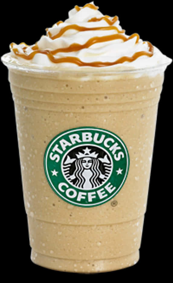 Starbucks 焦糖 Frappuccino 杯 壁紙 — 一杯星巴克凍咖啡飲品，上面有忌廉和焦糖醬，背景為黑色。
