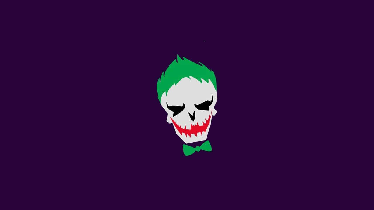 《Suicide Squad》2016 版小丑極簡向量藝術 720p 壁紙 — 一個風格化的小丑頭骨，帶有綠色頭髮和蝴蝶結，背景為深紫色。