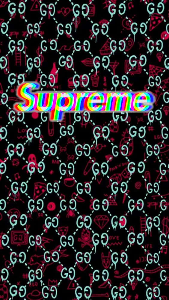 螢光粉紅和青色 Supreme 標誌在黑色背景上，帶有重複的 GG 字母組合和塗鴉。