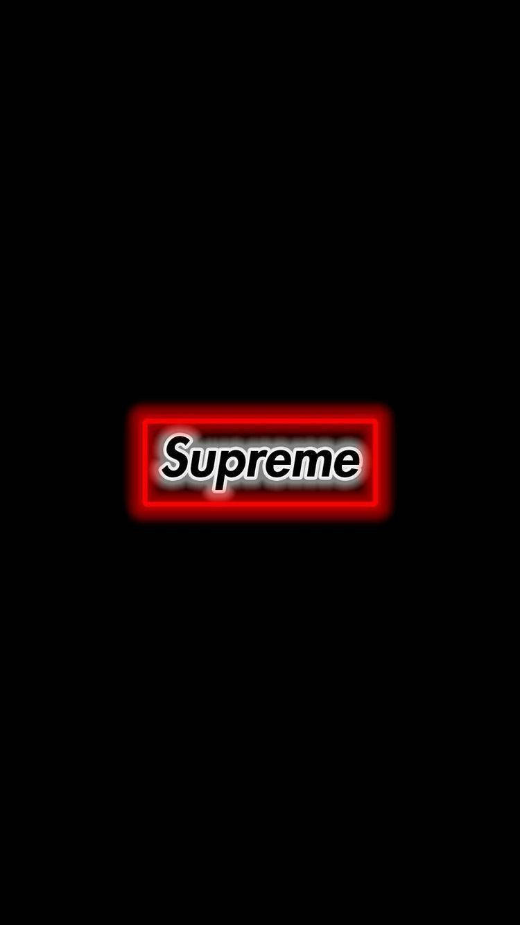 黑色背景上發光的紅色Supreme標誌