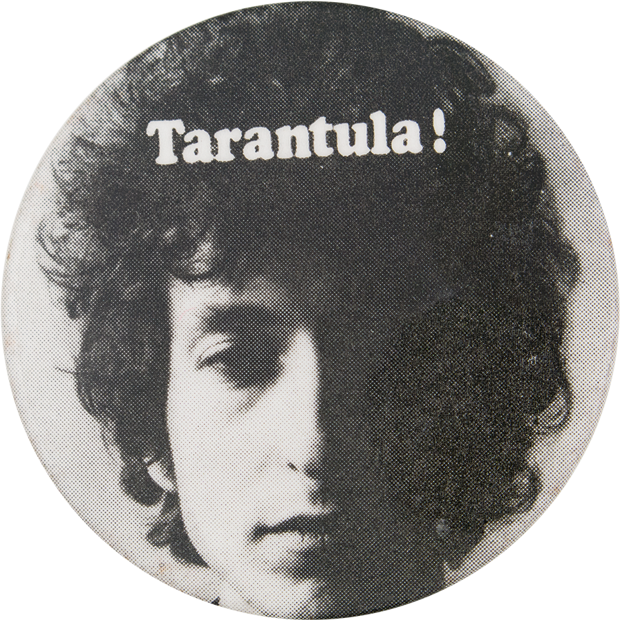 復古Tarantula按鈕 壁紙 — 一個半色調印刷的圓形肖像，描繪一個捲髮男子，頭頂上方有「Tarantula!」字樣。